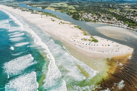 Cân Biển Praia da Guarda: Chốn Bơi Lội Đẹp Tuyệt Và Thưởng Thức Phong cảnh Cổ Kính!